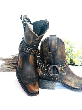 IDYLLWIND ~ Braided Strap Distressed Western Ankle Boots Dark Brown Brass Studs